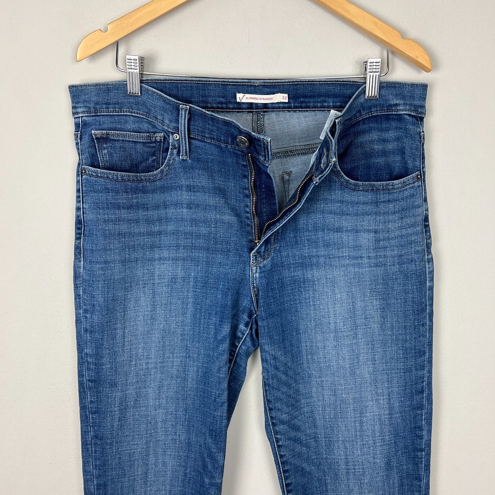Levis Slimming Straight Jeans Womens 32 Blue Stretch Denim Medium Wash Pockets - Picture 3 of 15